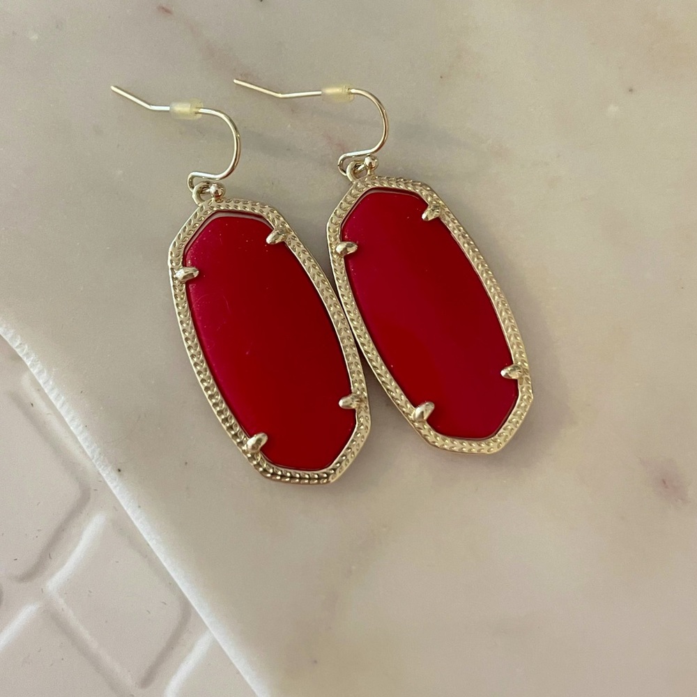 Kendra Scott Elle Ruby Red Gold Earrings
